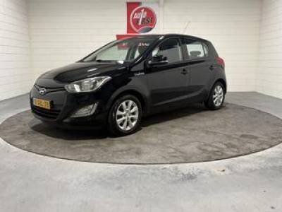 Hyundai I 20 1.2i i-Deal 5Drs, 2e Eig. Dealer oh. Airco, Navi, Camera, enz. Prijs incl. Apk, beurt en 3 mnd garantie