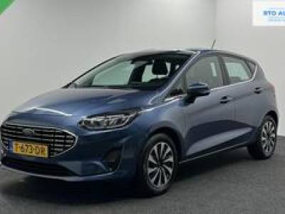 Ford FIESTA 1.0 EcoBoost Hybrid Titanium NAVI CRUISE CARPLAY.