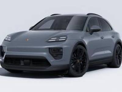 Porsche MACAN 4