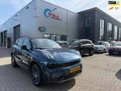 Lynk & Co 01 1.5|Pano|Hybrid|Camera|261PK|Nap|Full-option|Adaptive Cruise|Virtual display
